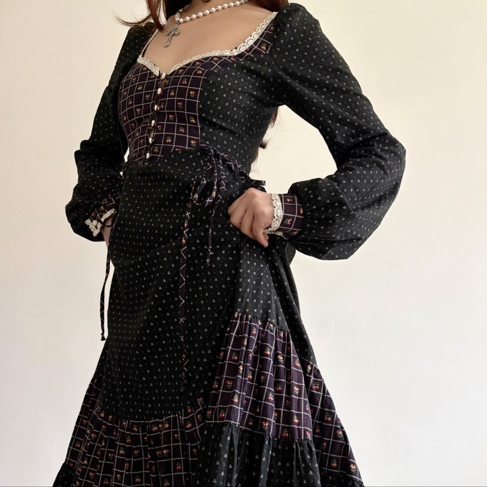 Gunne Sax 1970's Prairie Dress with Sweetheart Neckline Size XS/S - Picture 4 of 11